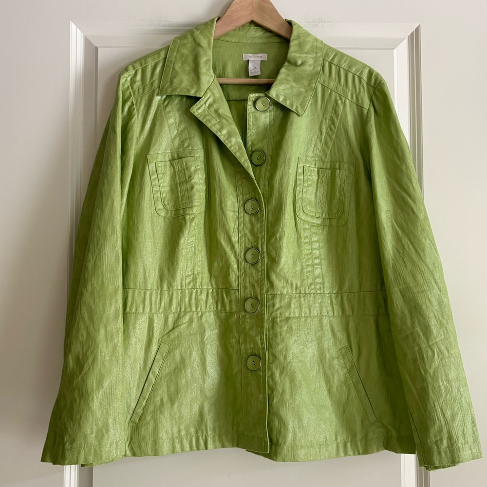 Chicos Lightweight Button Front Jacket